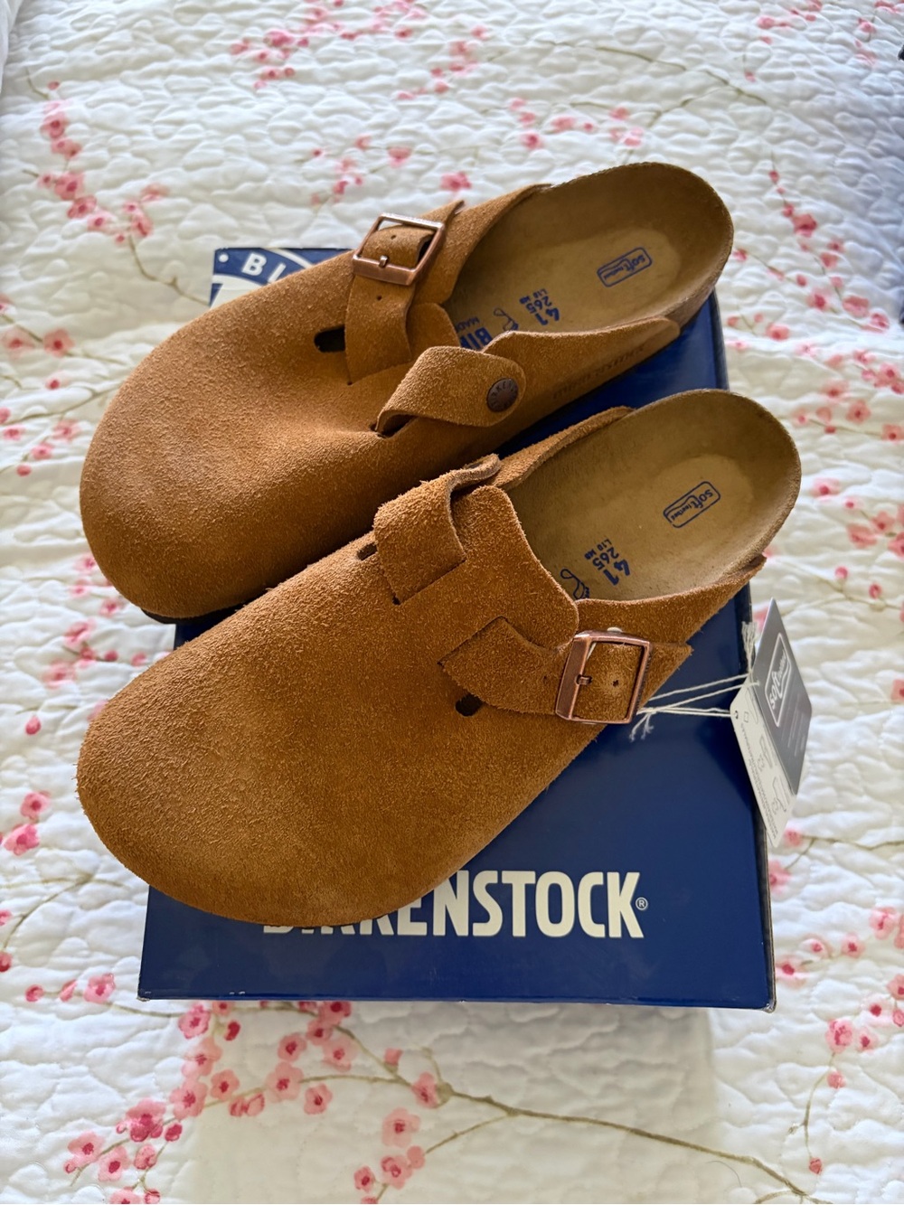 Birkenstock  Boston Suede Clogs in Chestnut